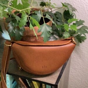 Portland Leather Koala crossbody